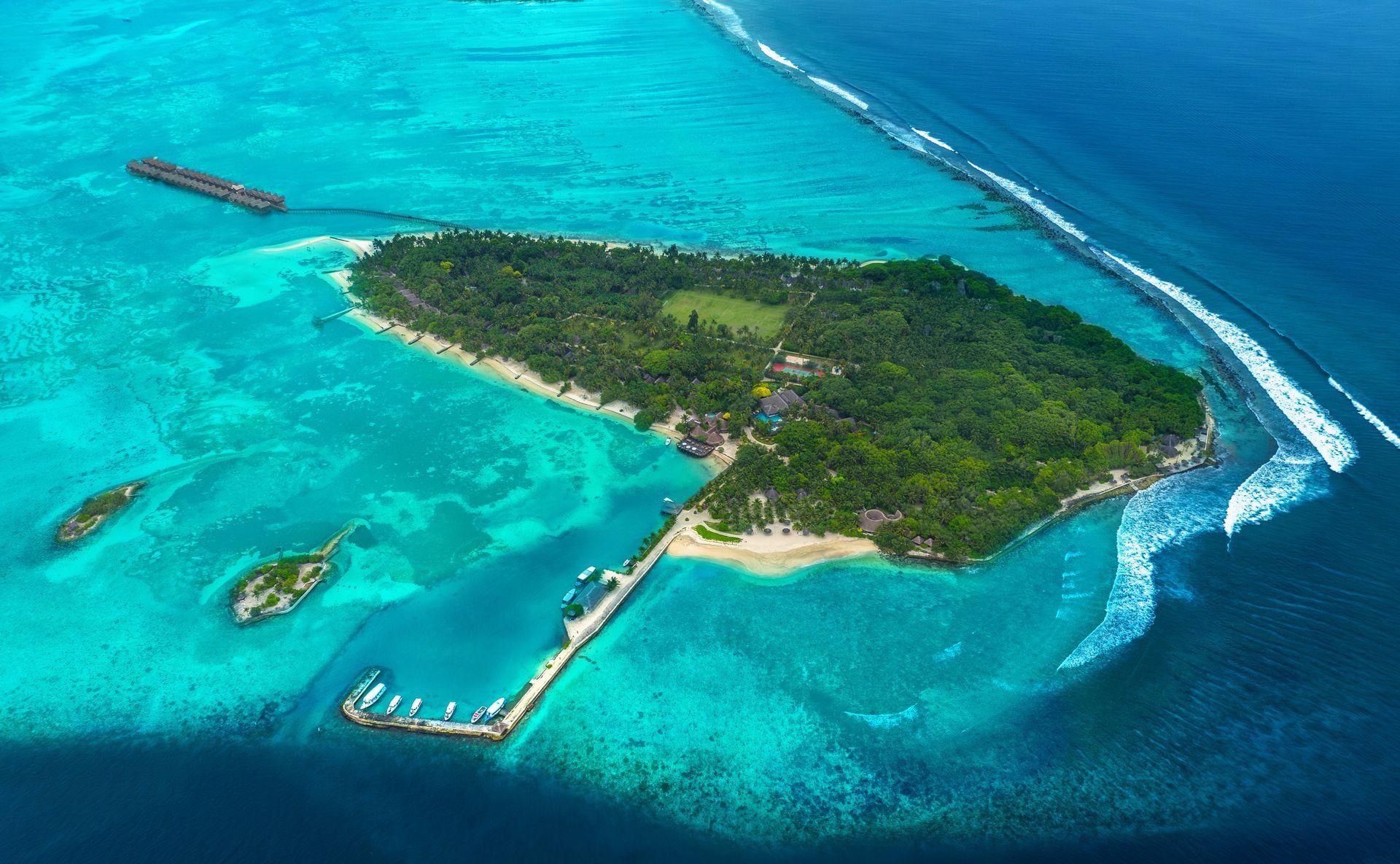 Adaaran Select Hudhuranfushi