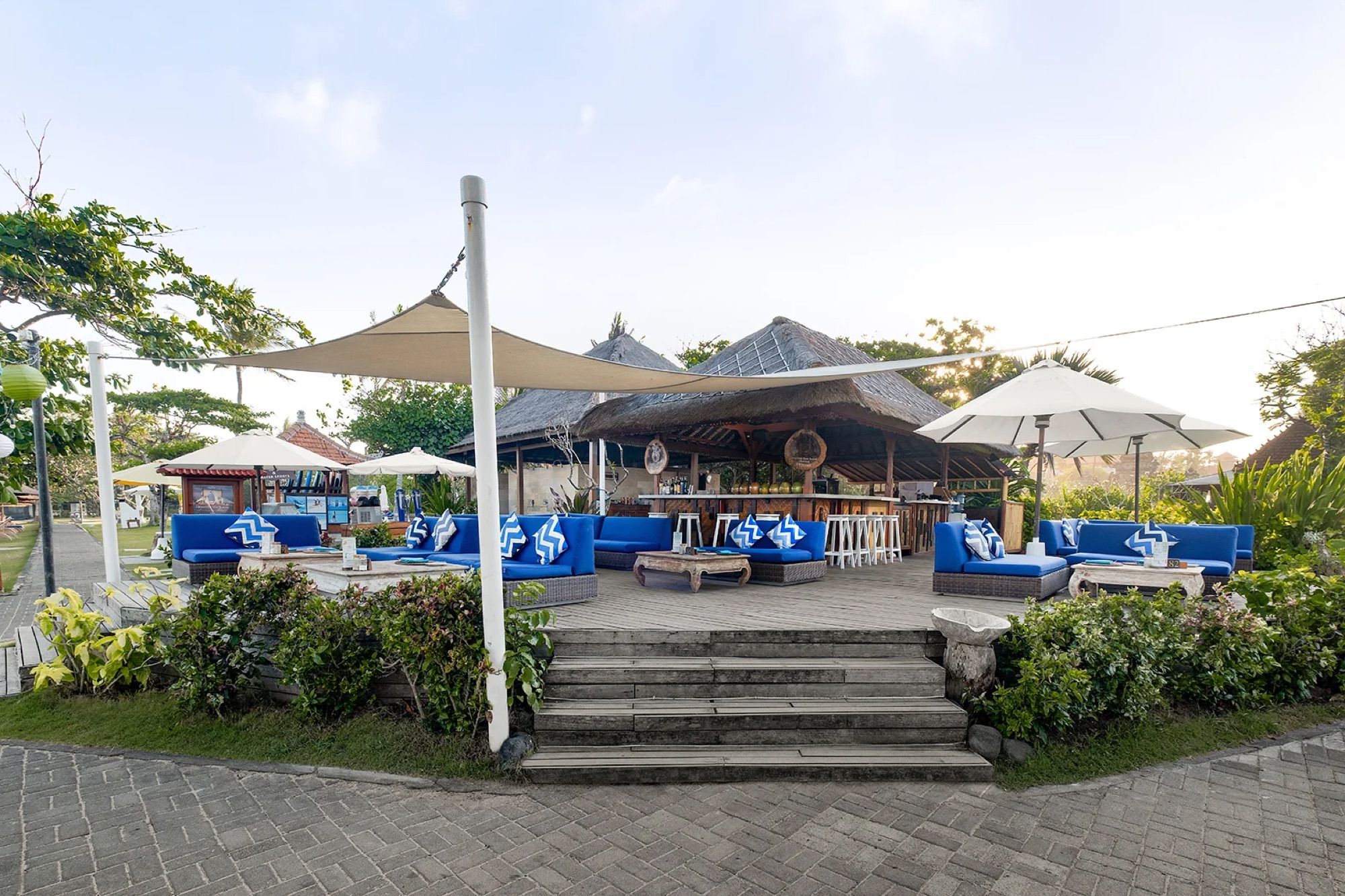 Beach club and grill