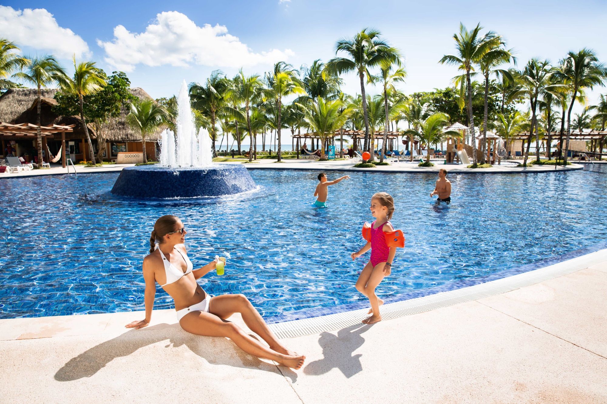 Family pool with a fountain
