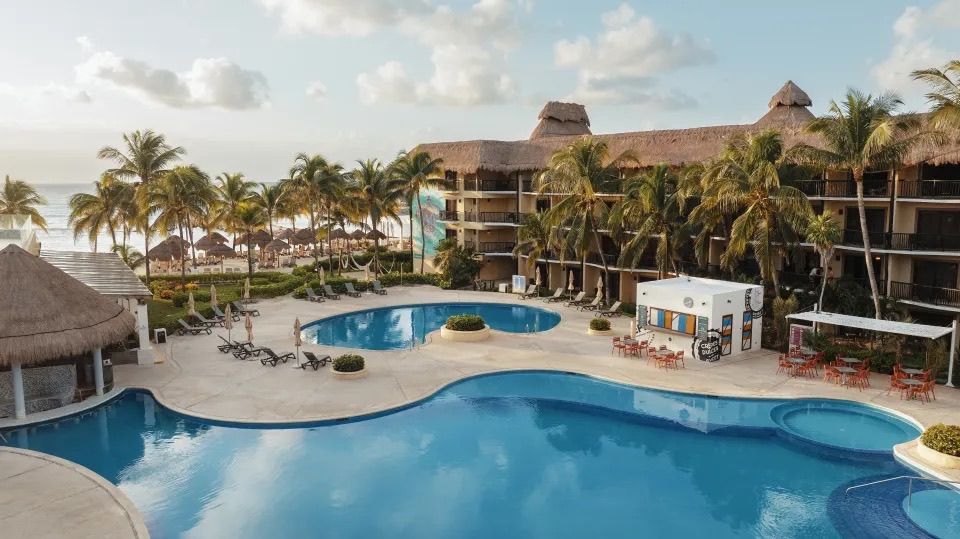 Catalonia Yucatán Beach