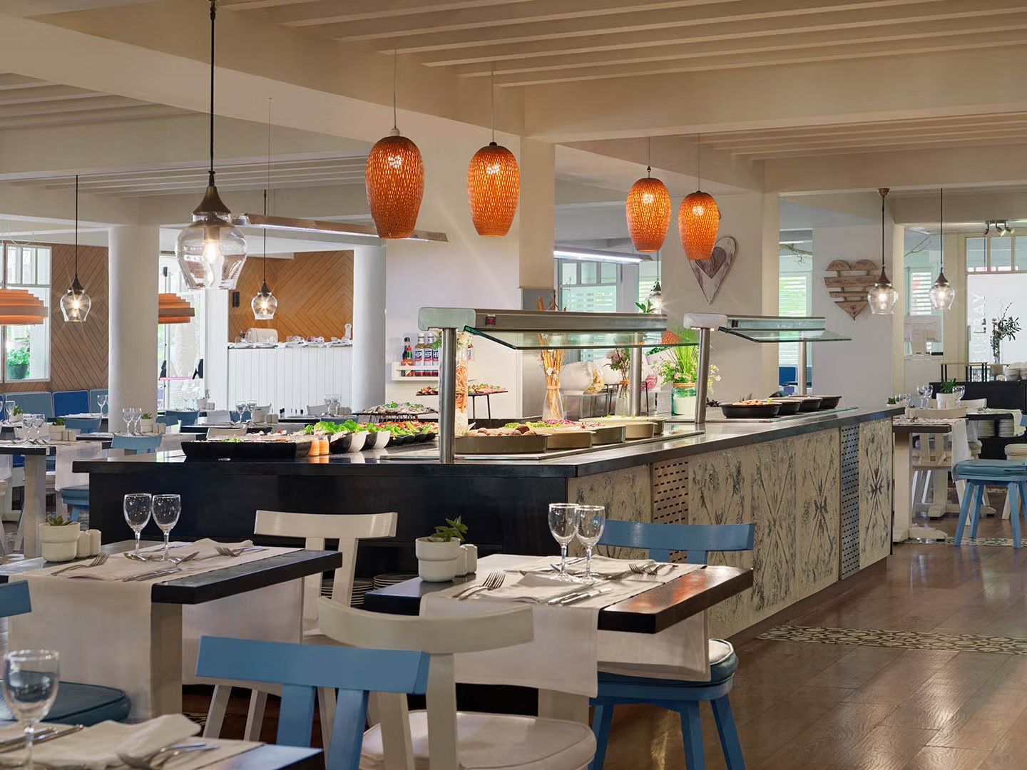 Blue Bay buffet restaurant with show cooking, H10 Big Sur