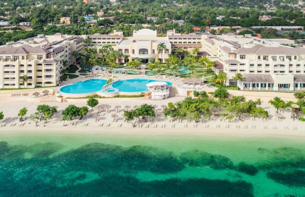 Iberostar Waves Rose Hall Beach