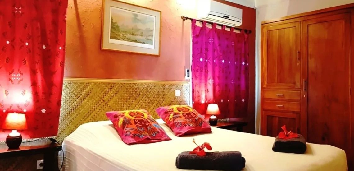Bungalow bedroom