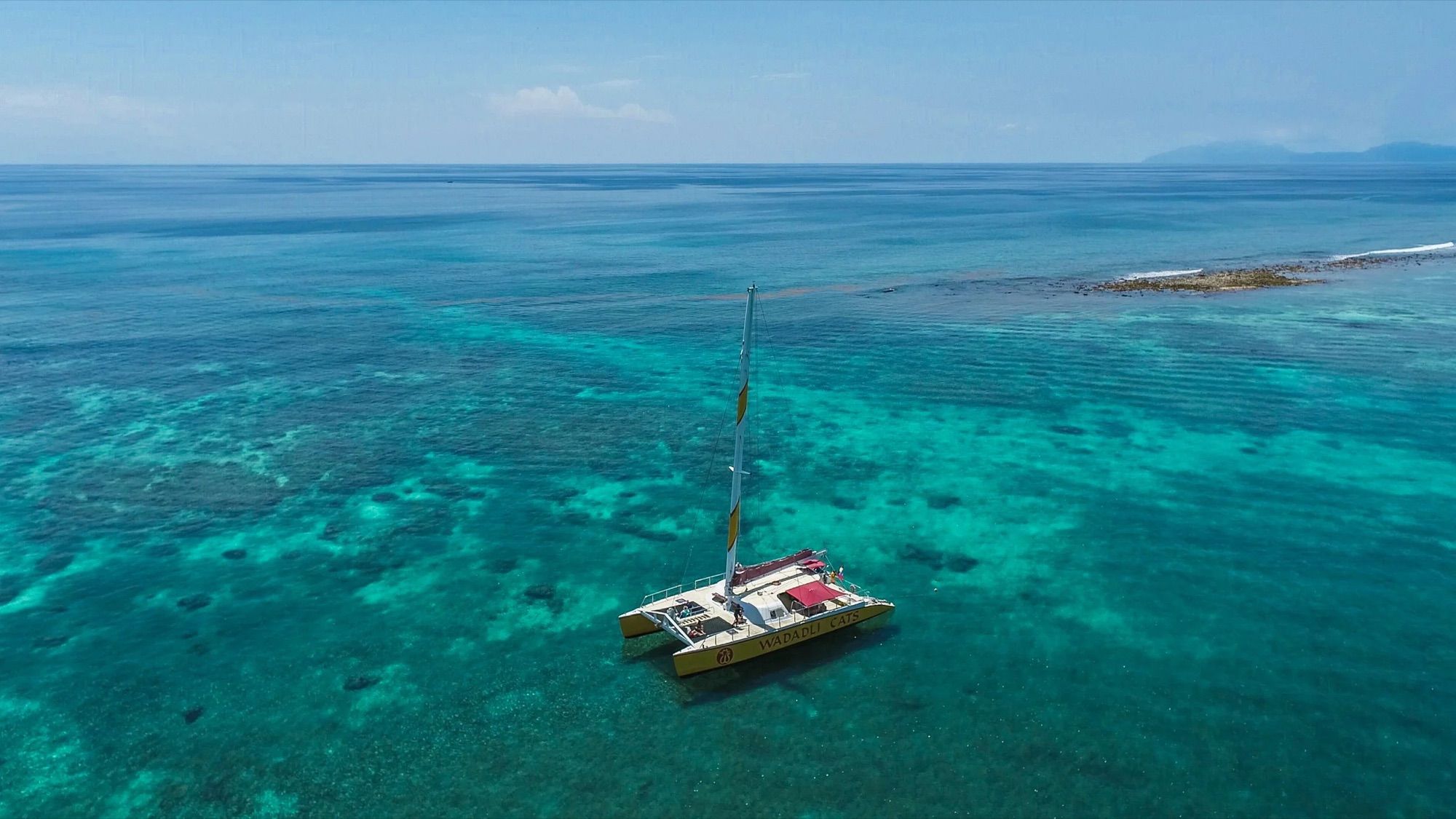Cades Reef sail and snorkel by catamaran