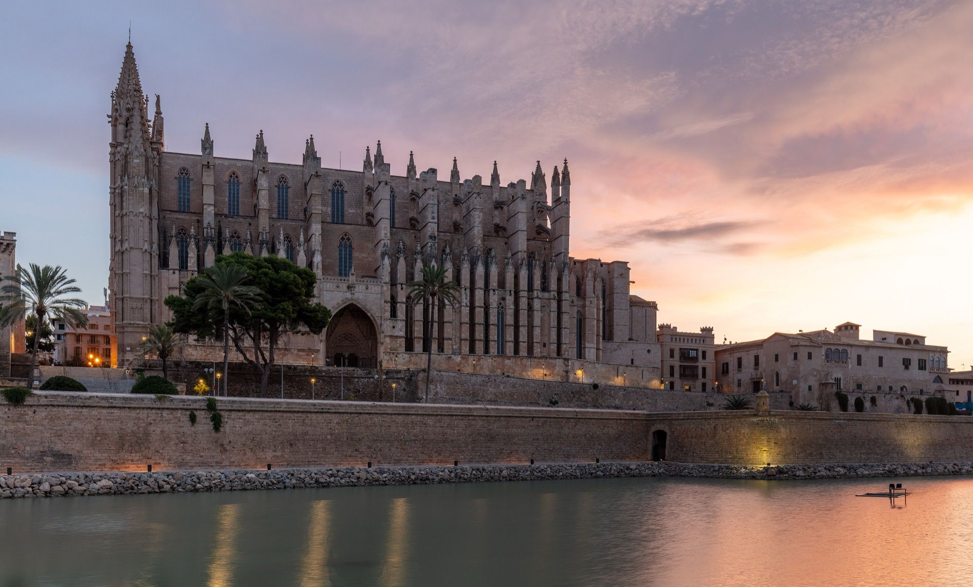 Palma Old Town and Cathedral Walking Tour