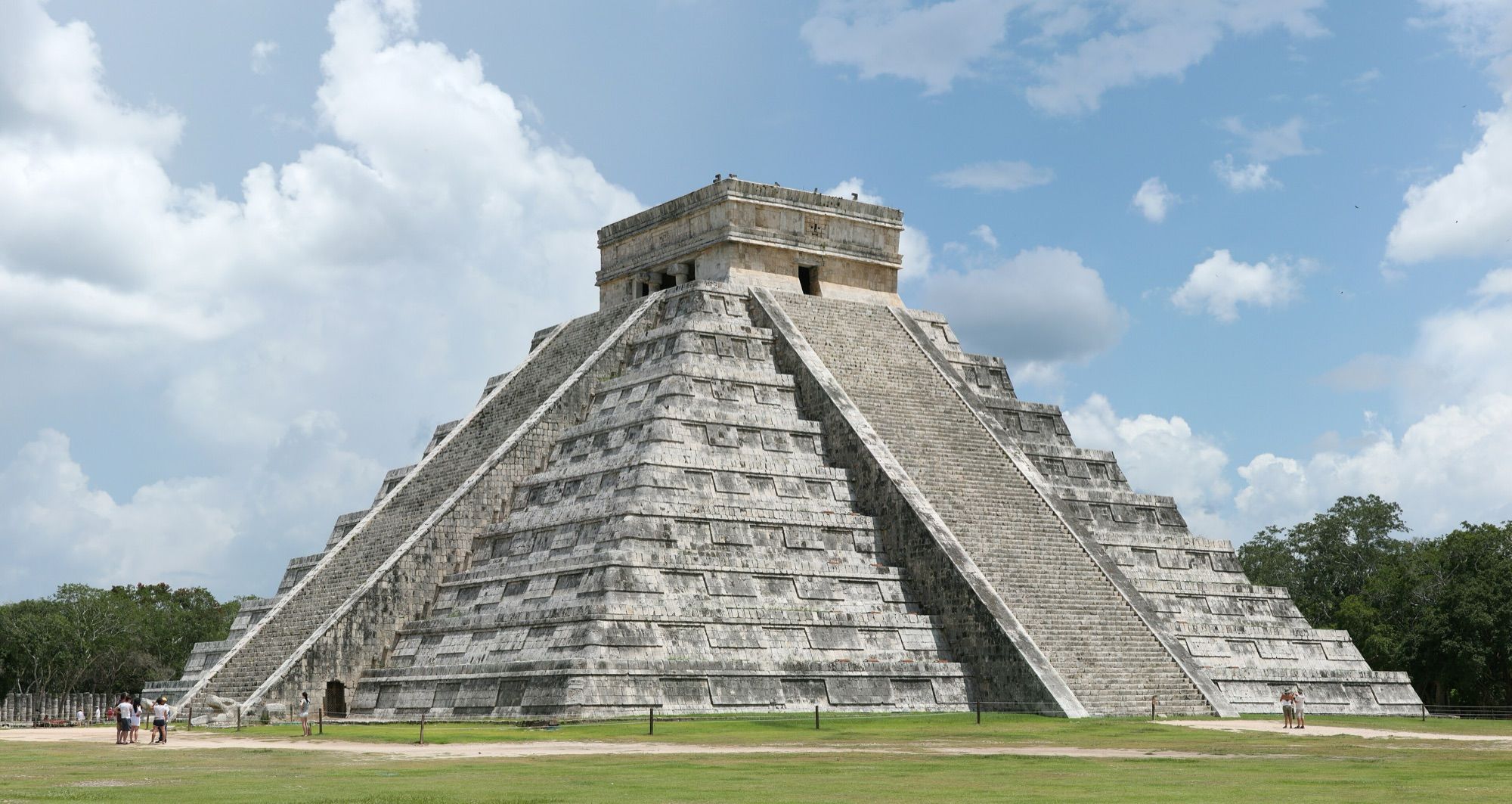 Chichén Itzá Day Trip with Cenote Swim