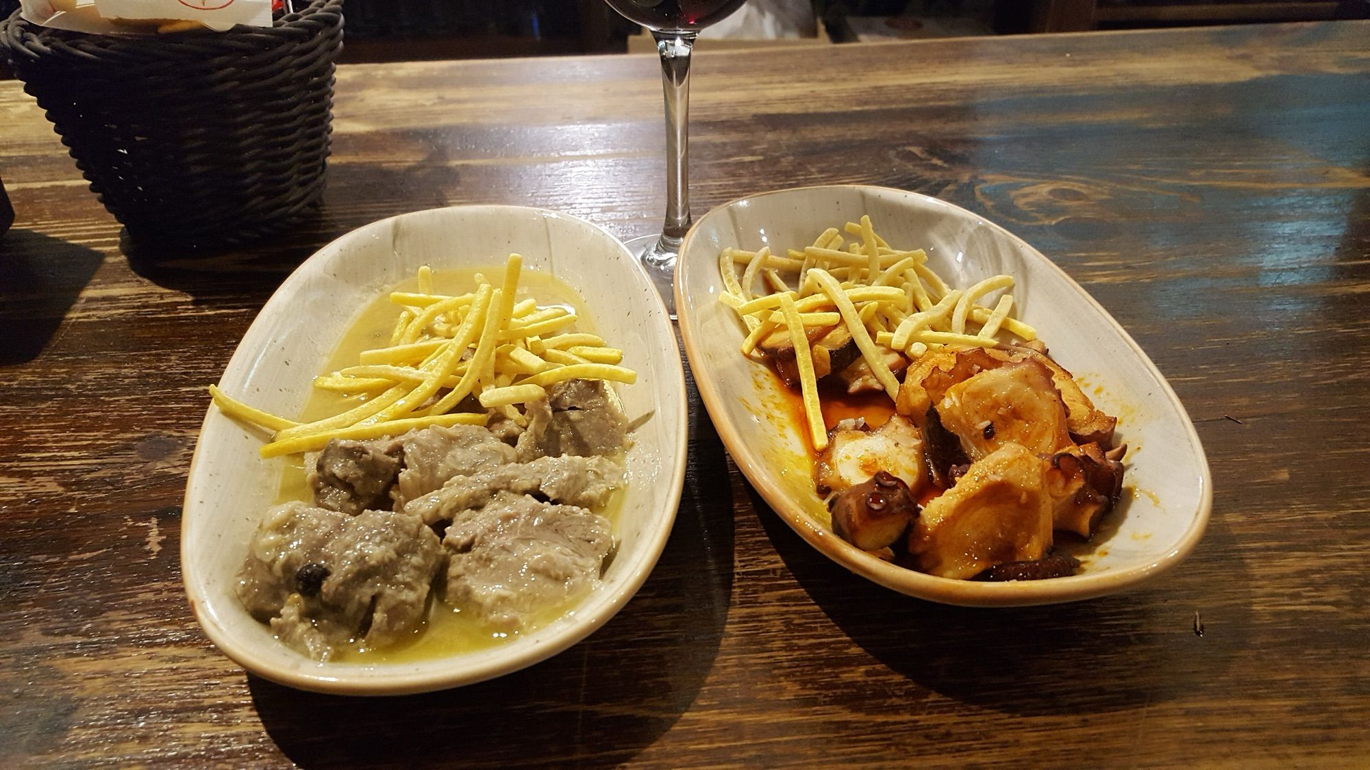 Ruta de tapas y mercado por Málaga