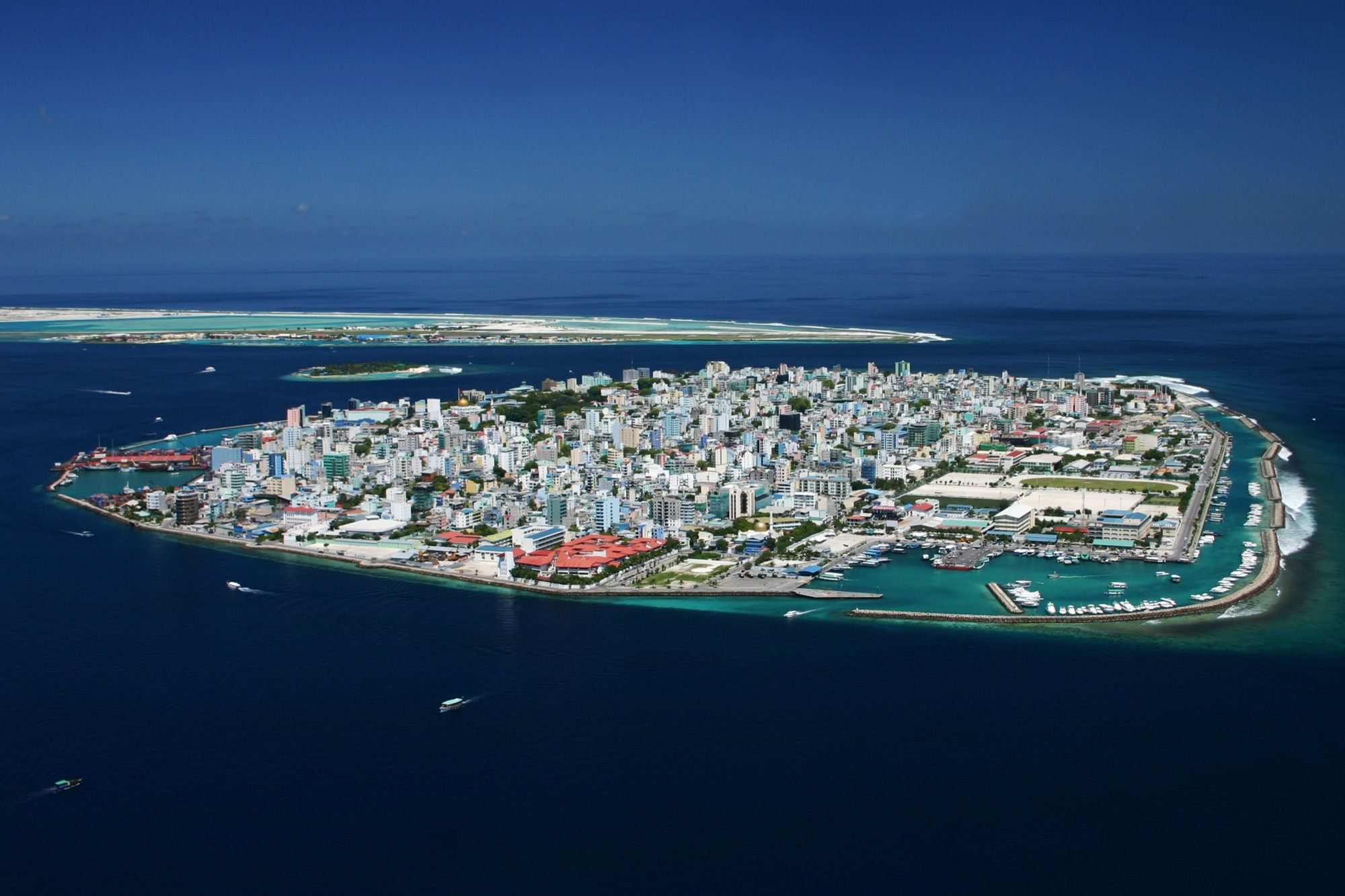 Malé City Walking Tour