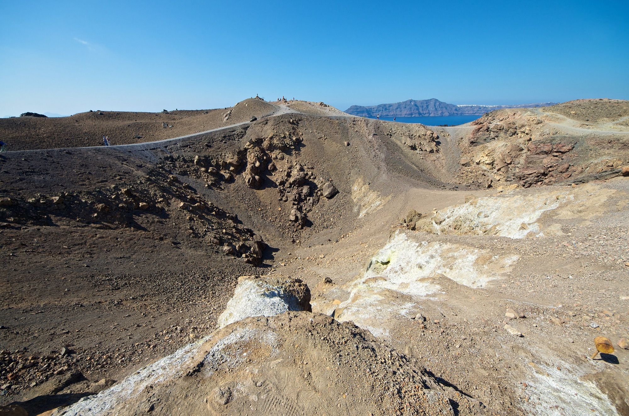 Volcano, Hot Springs, Thirassia and Oia Sunset Cruise